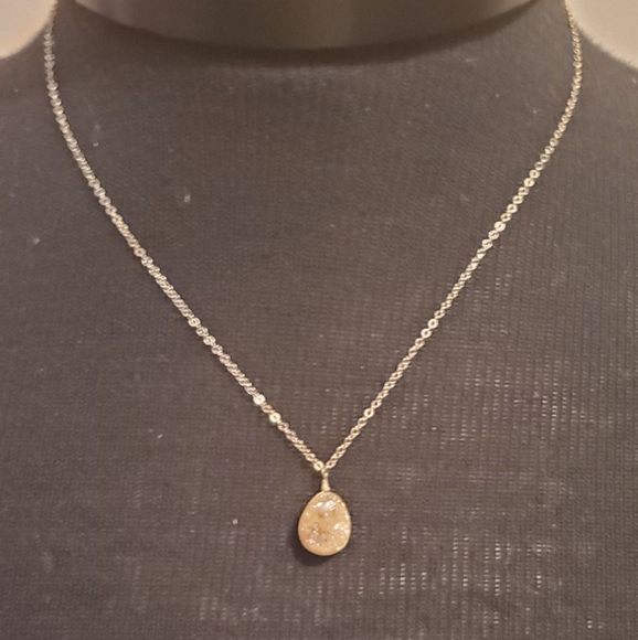 Stunning semi-precious raw druzy necklace - Picture 2 of 6